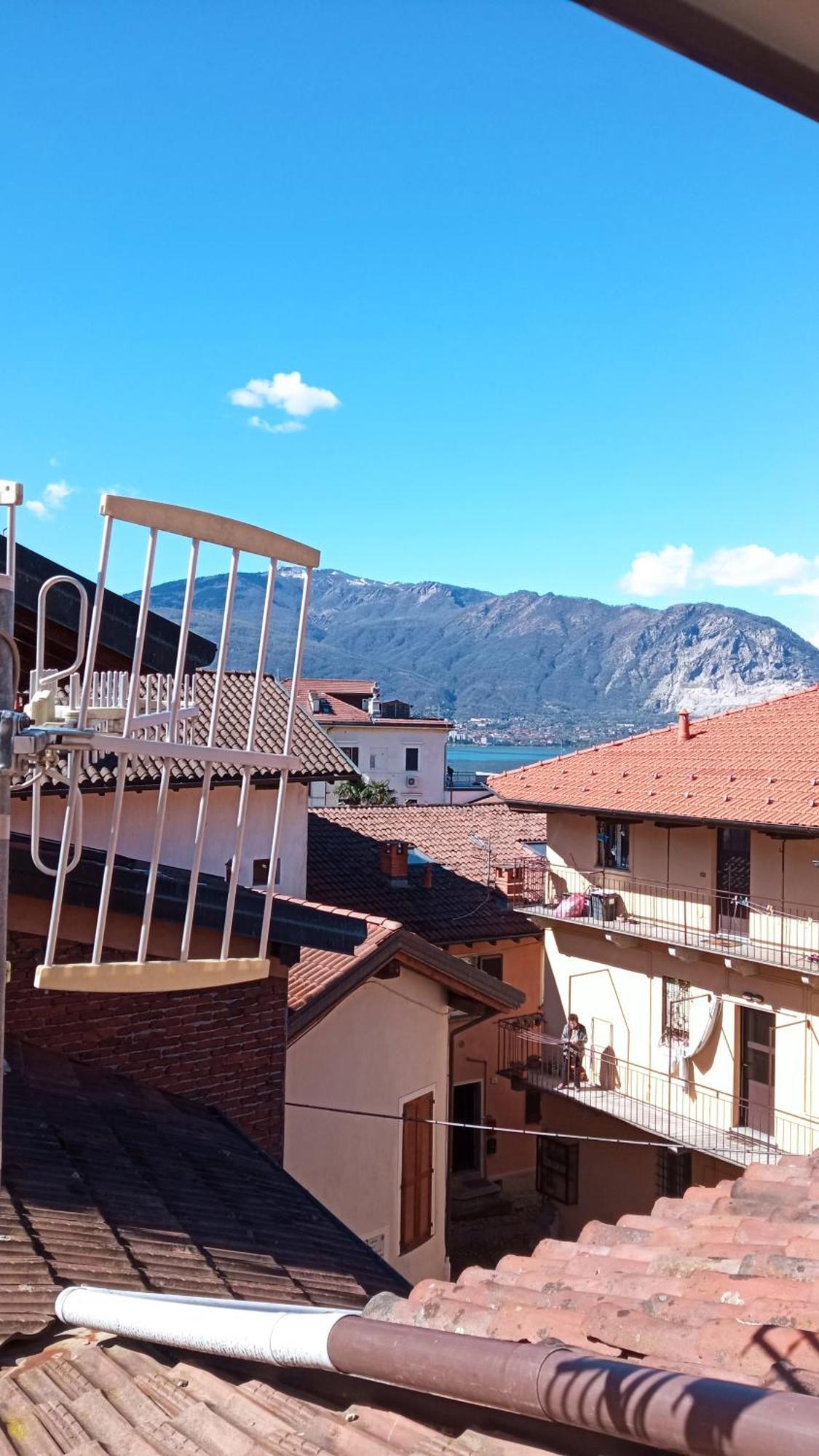 Casa Vacanze Scent Of Roses Verbania Extérieur photo