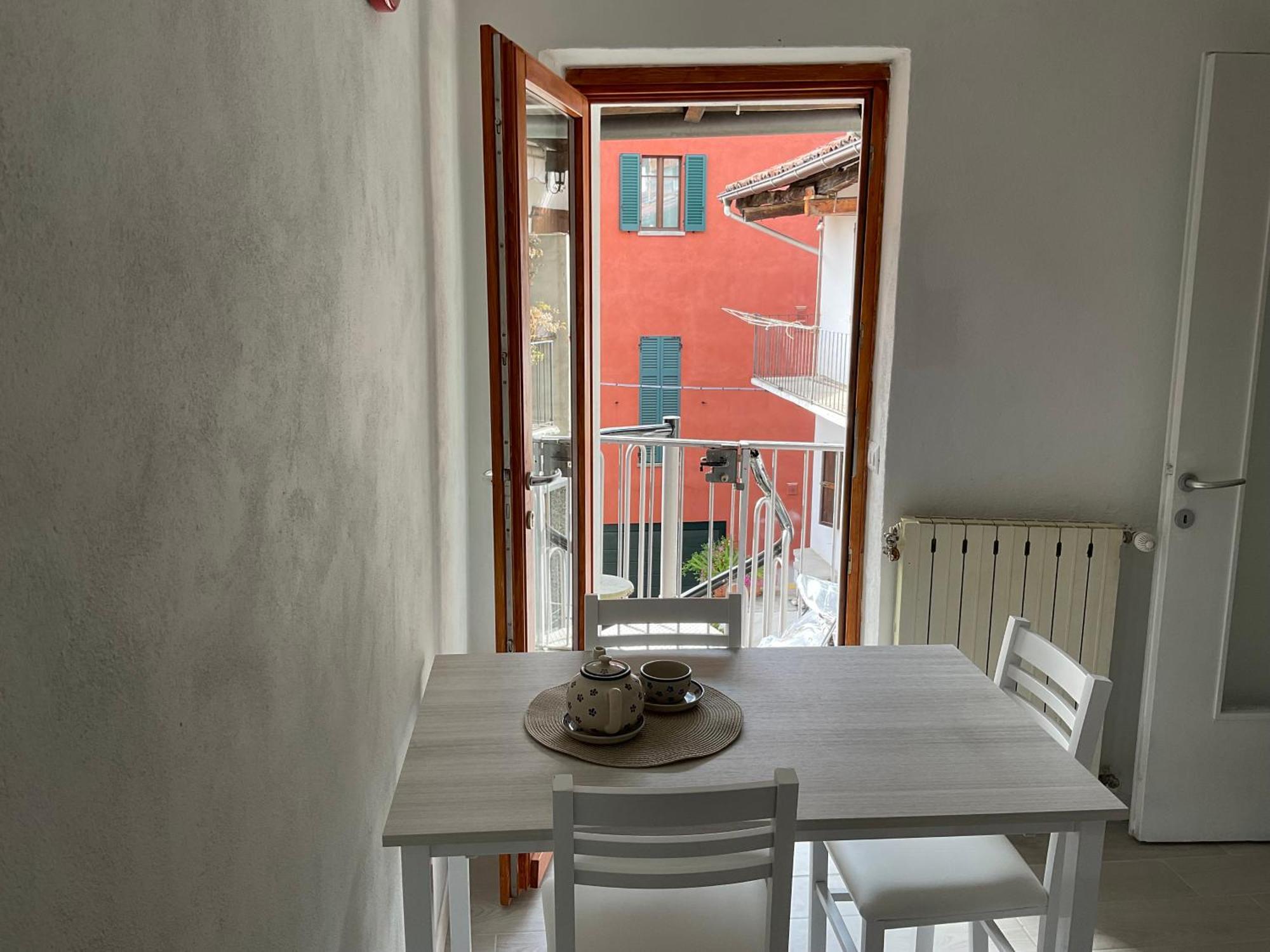 Casa Vacanze Scent Of Roses Verbania Extérieur photo