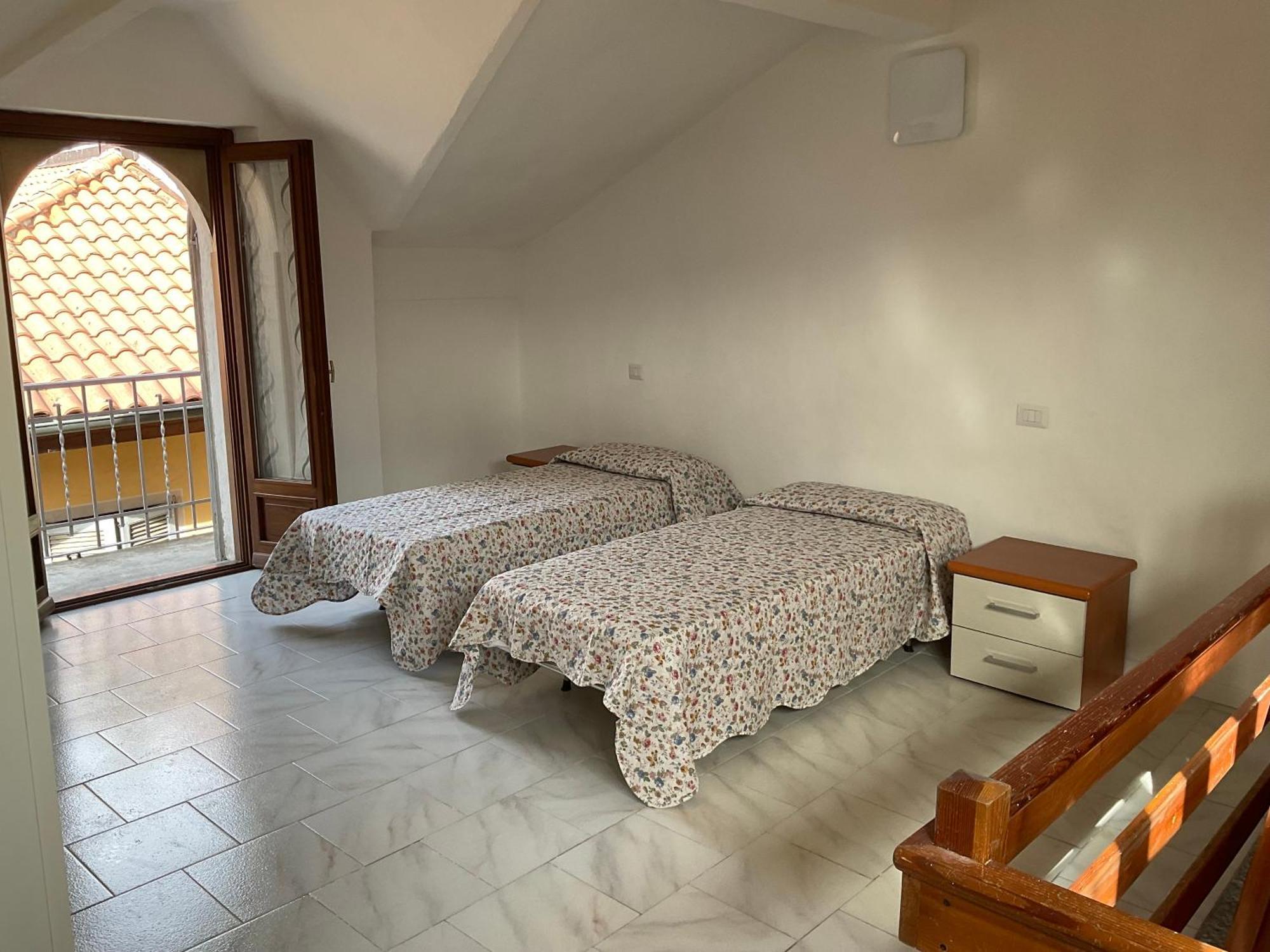 Casa Vacanze Scent Of Roses Verbania Extérieur photo